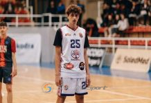 E pazakontë/ Basketbollisti 16-vjeçar i Vllaznisë që luajti tri ndeshje brenda një dite