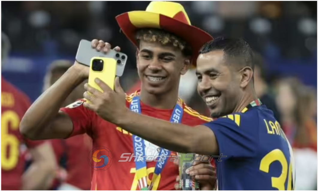 Screenshot 2025-11-04 at 20-40-52 “Djali nuk ka pse të më çoj në azil”! Babai i Yamal çudit botën Mbledh ende kartonë në rrugët e Barcelonës…