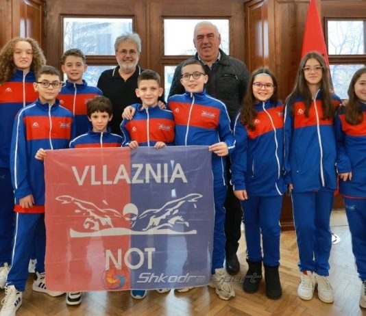 Kryebashkiaku Beci pritje të veçantë për notarët e rinj të Vllaznisë. I përgëzon për sukseset e arritura