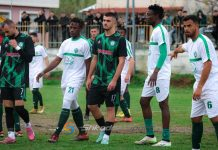 VIDEO/ Basania nuk ia del ndaj Sopotit, mundet brenda në fushën e saj