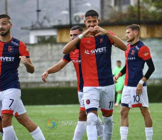 Vendos goli i Kapllanajt, Vllaznia U19 mund Laçin kryesues