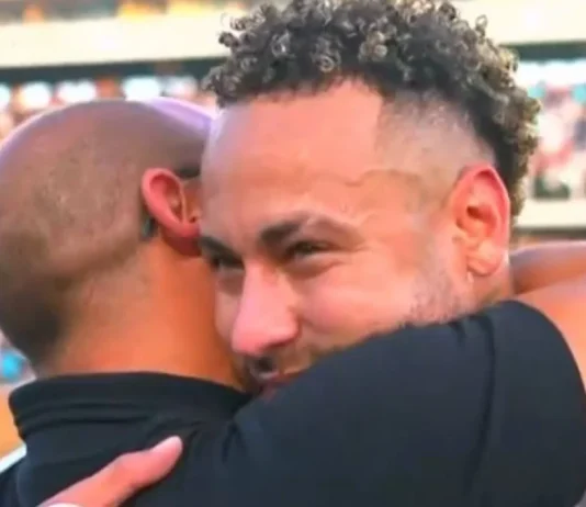 Neymar mban premtimin, Santos jo vetëm që shpëton nga rënia nga kategoria por kap edhe play-off-in