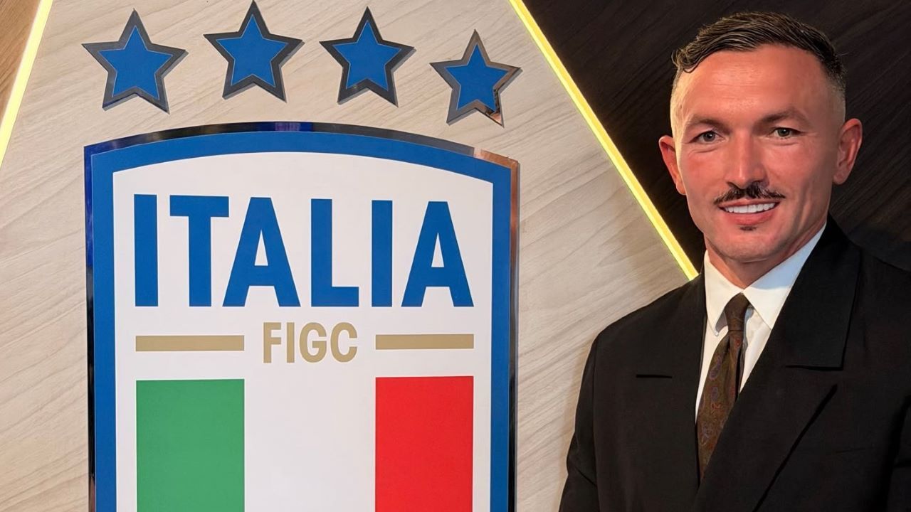 Bajziani Ersid Pllumbaj  i vetmi shqiptar i diplomuar drejtor sportiv në Coverciano mes 380 figurave të futbollit italian
